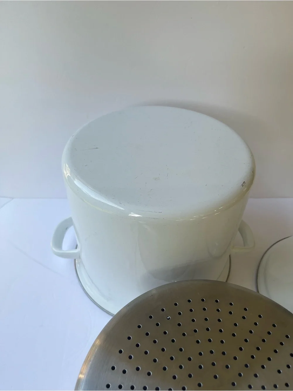 Vintage Style White Enamelware Steamer Pot 4 pc lid pot steamer basket & rim